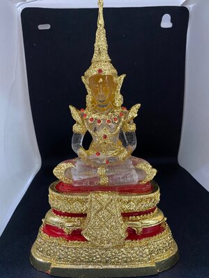 พระเเก้ว พระเเก้วมรกตสีใส ฐานกว้าง7นิ้ว สูง12นิ้ว