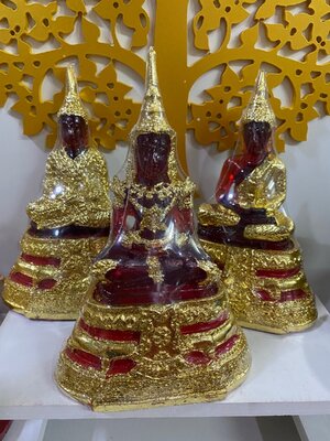 พระเเก้วจักรพรรดิ กว้าง5นิ้ว สูง 8 นิ้ว