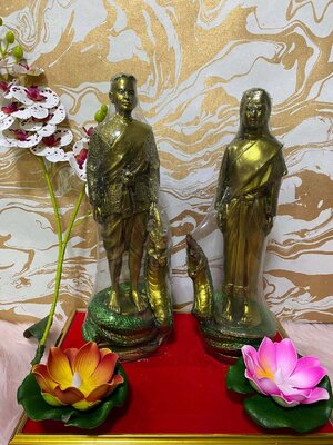 ปู่ศรีสุทโธย่าศรีประทุมมา สูง12นิ้ว ราคาต่อองค์