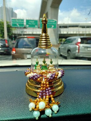 พระเเก้ว 3 ฤดู สำหรับตั้งหน้ารถ