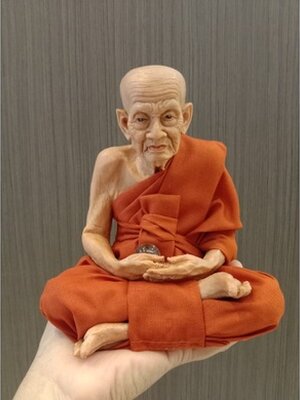 หลวงปู่ทวด พระเกจิอาจารย์ องค์ไม่ใส่ผม หน้าตัก5นิ้ว เนื้อเรซิ่นไฟเบอร์แข็งแรง องค์สวย