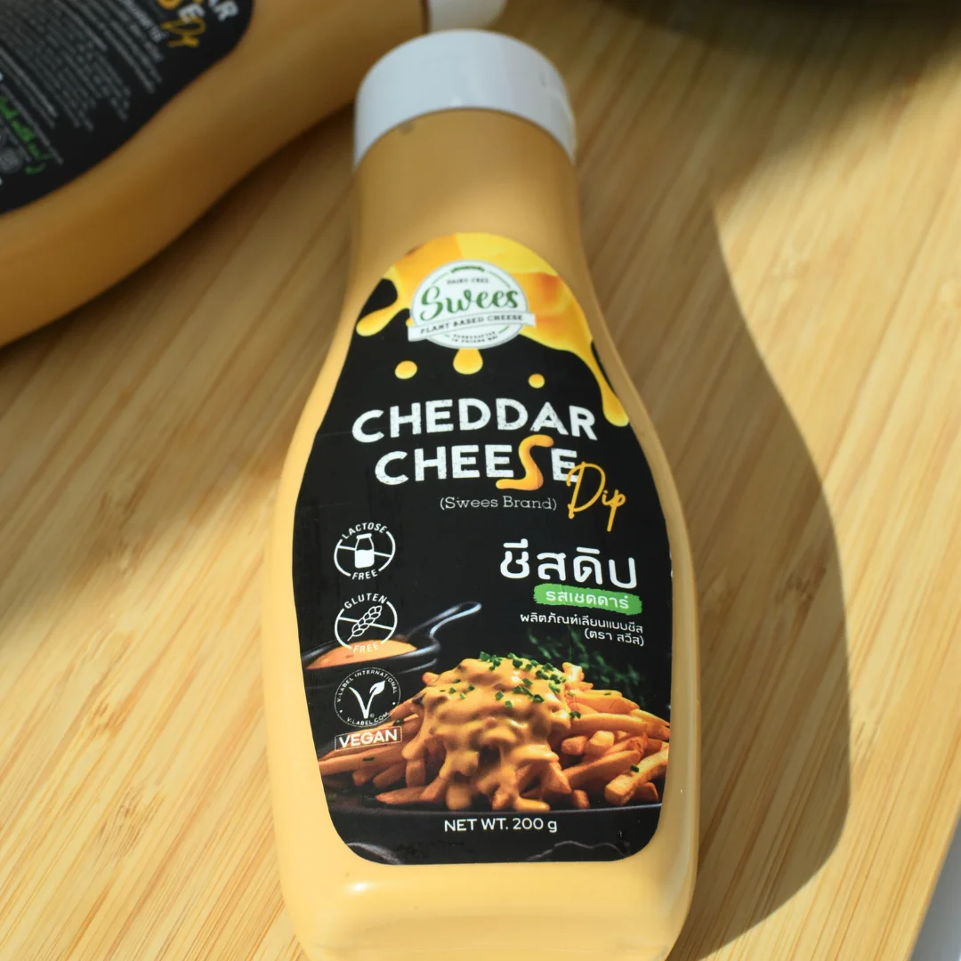 Swees Vegan Cheddar Cheese Dip 200 g. (shelf-stable) (02-8789)